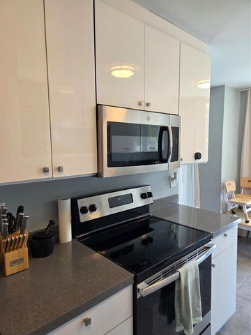 3500 Blue Lake Drive 304, Pompano Beach, FL 33064