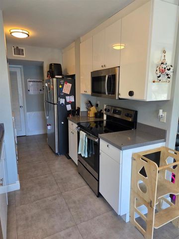 3500 Blue Lake Drive 304, Pompano Beach, FL 33064