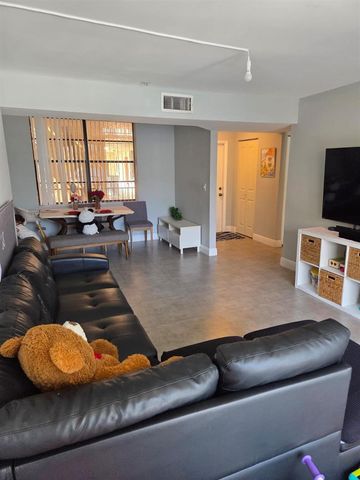 3500 Blue Lake Drive 304, Pompano Beach, FL 33064