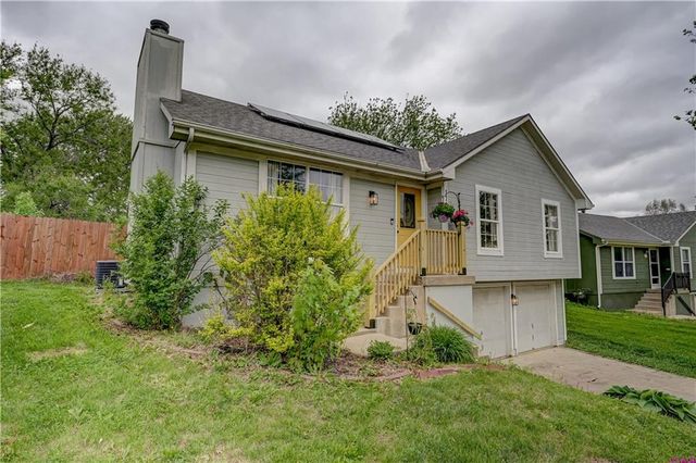 1708 N Lazy Branch Road, Independence, MO 64058