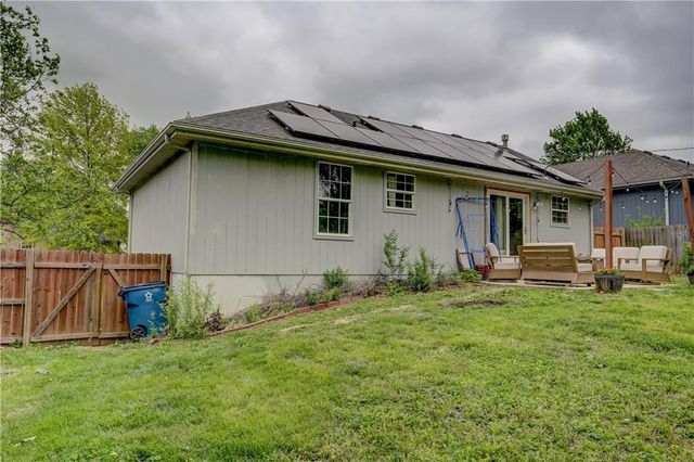 1708 N Lazy Branch Road, Independence, MO 64058