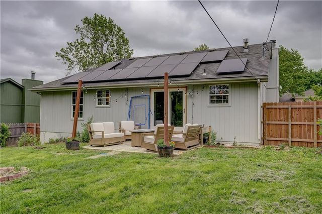 1708 N Lazy Branch Road, Independence, MO 64058
