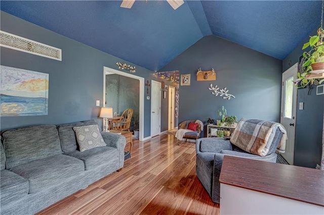 1708 N Lazy Branch Road, Independence, MO 64058