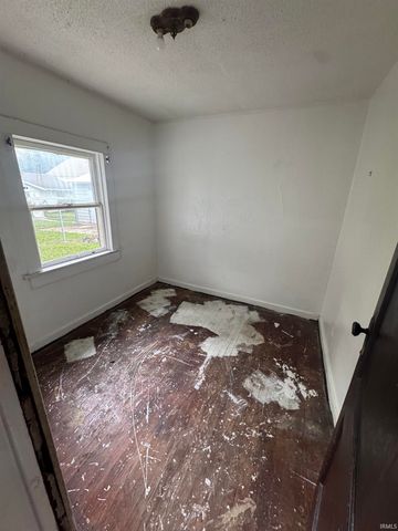 1721 W 4th Street, Fort Wayne, IN 46808