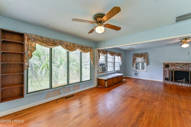 60 Yard Farm Road, St. Helena Island, SC 29920