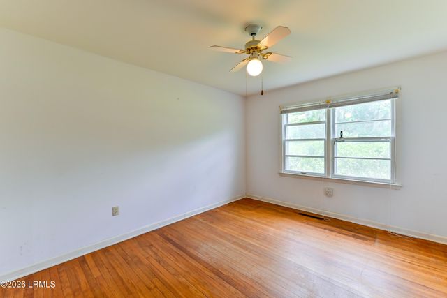 60 Yard Farm Road, St. Helena Island, SC 29920