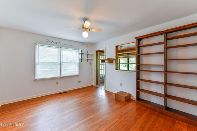 60 Yard Farm Road, St. Helena Island, SC 29920