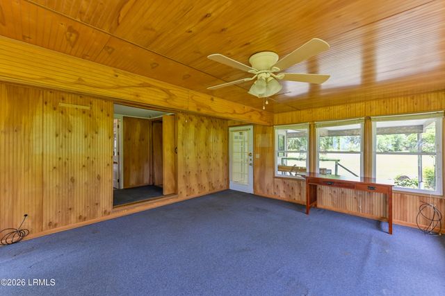 60 Yard Farm Road, St. Helena Island, SC 29920