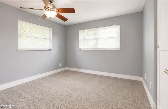 1634 Newport CT, Fort Myers, FL 33907