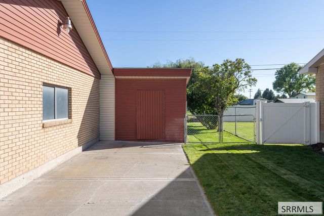 225 Ramona Avenue, Rigby, ID 83442
