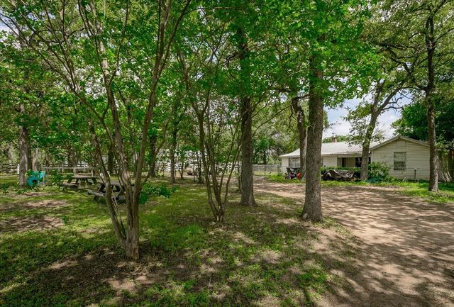 1890 Sandy Fork RD, Harwood, TX 78632