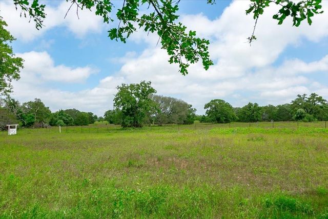 1890 Sandy Fork RD, Harwood, TX 78632