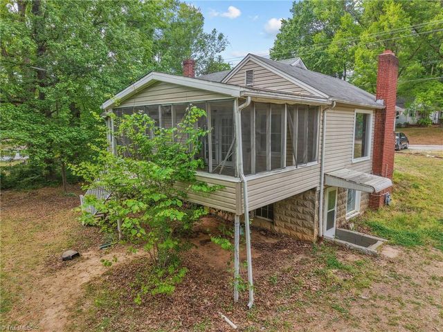 1361 Wentworth Street, Reidsville, NC 27320