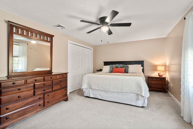 19 Squirrel Island Rd, Wareham, MA 02576