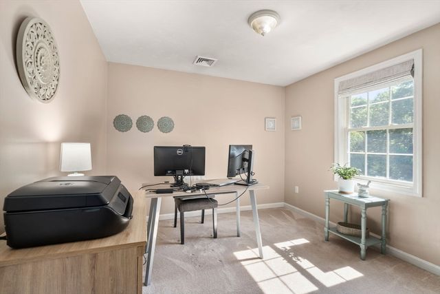 19 Squirrel Island Rd, Wareham, MA 02576