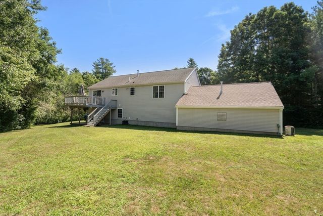 19 Squirrel Island Rd, Wareham, MA 02576