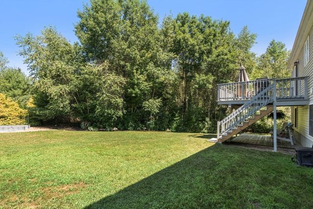 19 Squirrel Island Rd, Wareham, MA 02576
