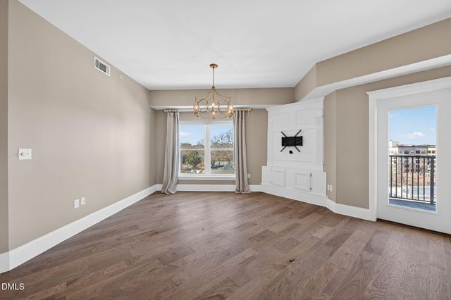 222 Glenwood Avenue 605, Raleigh, NC 27603