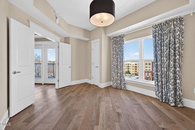 222 Glenwood Avenue 605, Raleigh, NC 27603