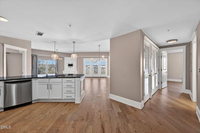 222 Glenwood Avenue 605, Raleigh, NC 27603