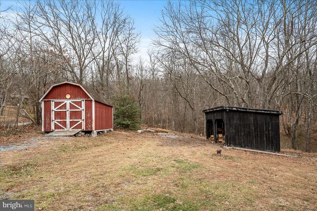 186 PINE CONE DR, Cross Junction, VA 22625