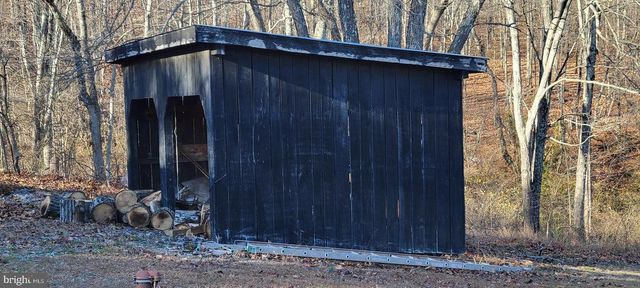 186 PINE CONE DR, Cross Junction, VA 22625