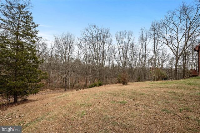 186 PINE CONE DR, Cross Junction, VA 22625
