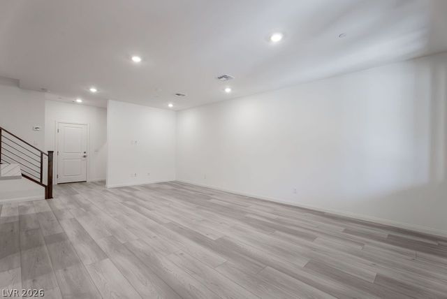 91 Cinder Cone Lane, Las Vegas, NV 89138
