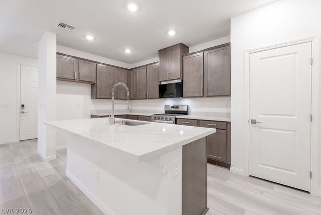 91 Cinder Cone Lane, Las Vegas, NV 89138