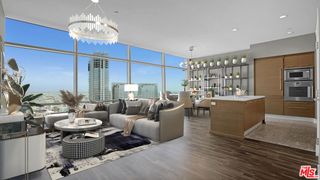 900 W Olympic Boulevard 39C, Los Angeles, CA 90015