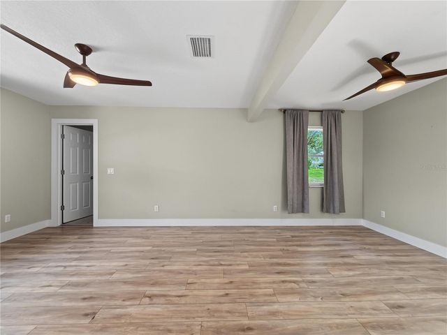 125 LAKE ROY DRIVE, Winter Haven, FL 33884