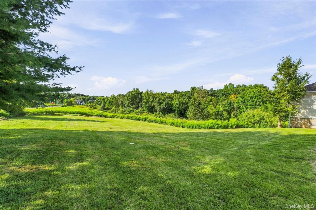 180 Simpson Road, Carmel, NY 10512 — photo 5