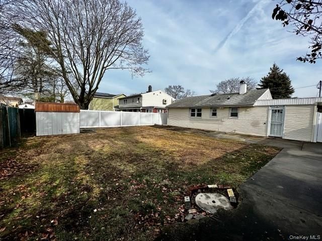 180 Elmwood Street, Valley Stream, NY 11581