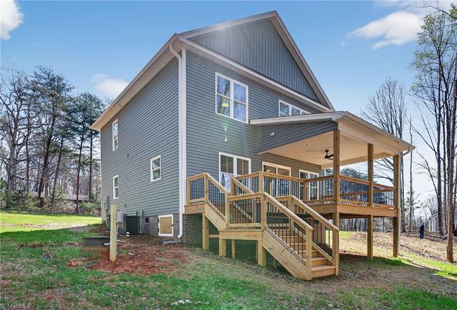 856 Ponderosa Heights Place, Asheboro, NC 27205