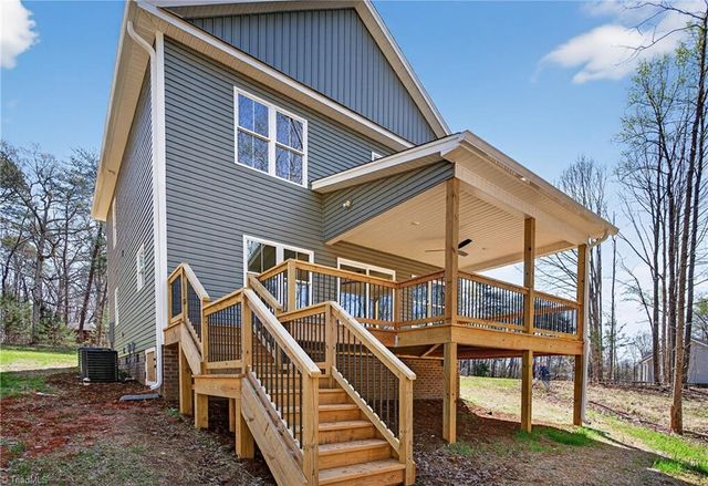 856 Ponderosa Heights Place, Asheboro, NC 27205