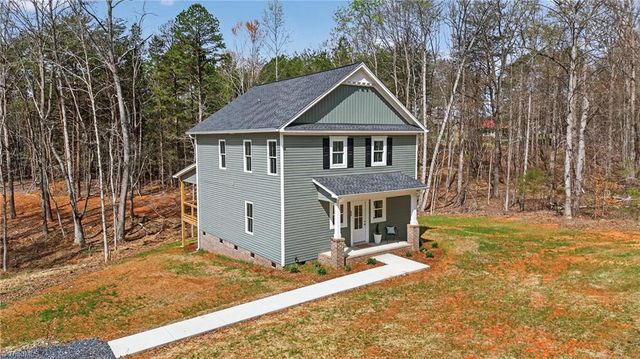 856 Ponderosa Heights Place, Asheboro, NC 27205