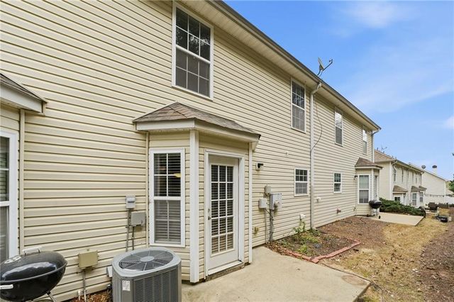 222 Fox Creek Boulevard, Woodstock, GA 30188