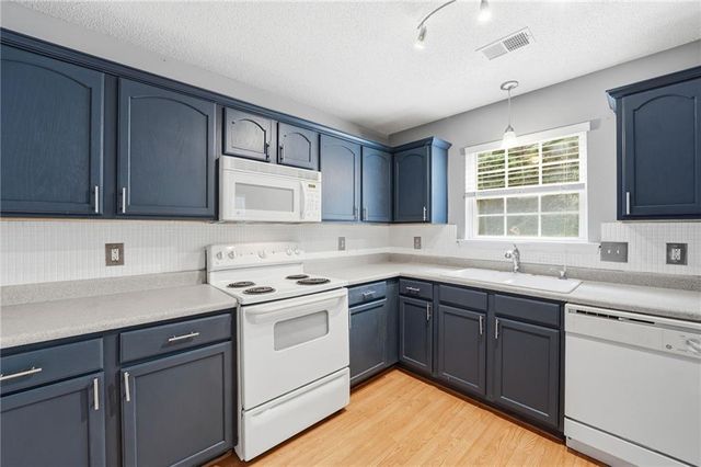 222 Fox Creek Boulevard, Woodstock, GA 30188