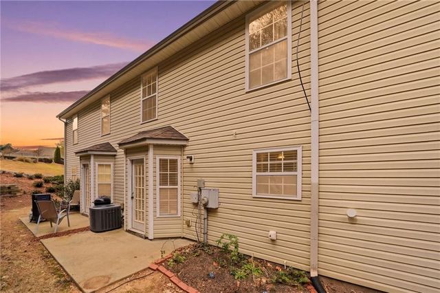 222 Fox Creek Boulevard, Woodstock, GA 30188