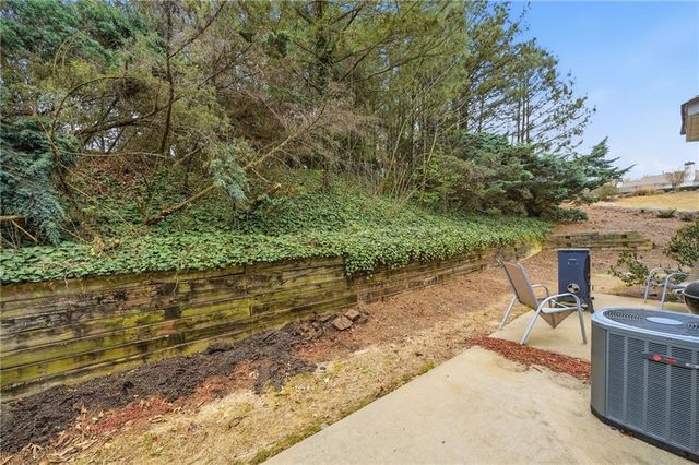 222 Fox Creek Boulevard, Woodstock, GA 30188