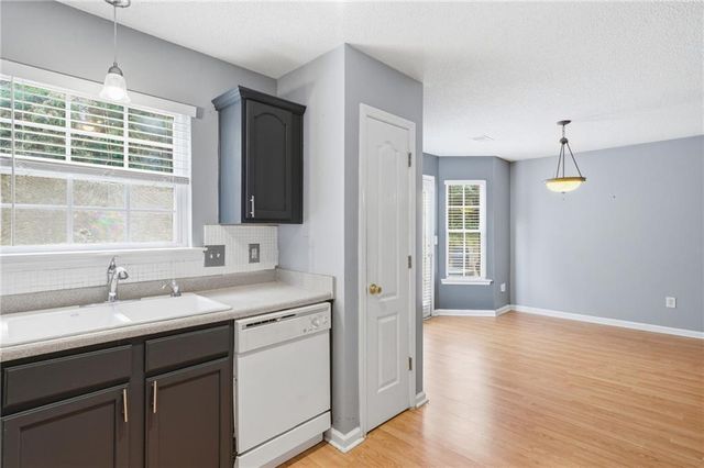 222 Fox Creek Boulevard, Woodstock, GA 30188