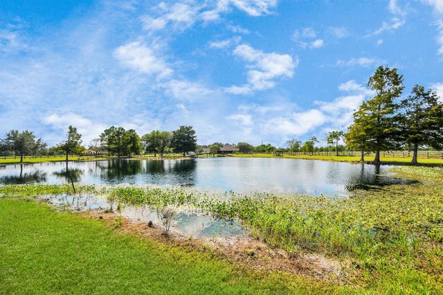 7511 County Road 511, Rosharon, TX 77583