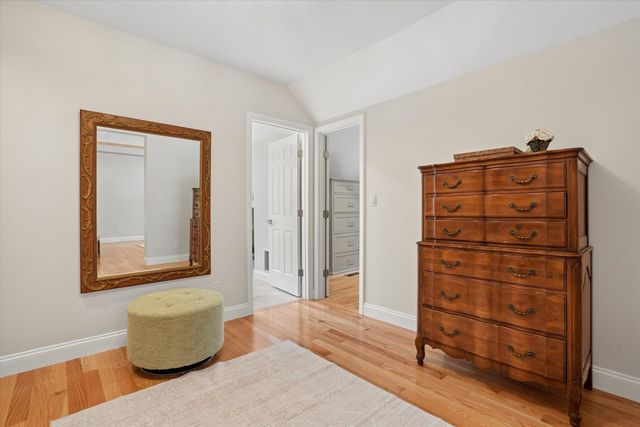 15 Strafford Lane, Bedford, NH 03110