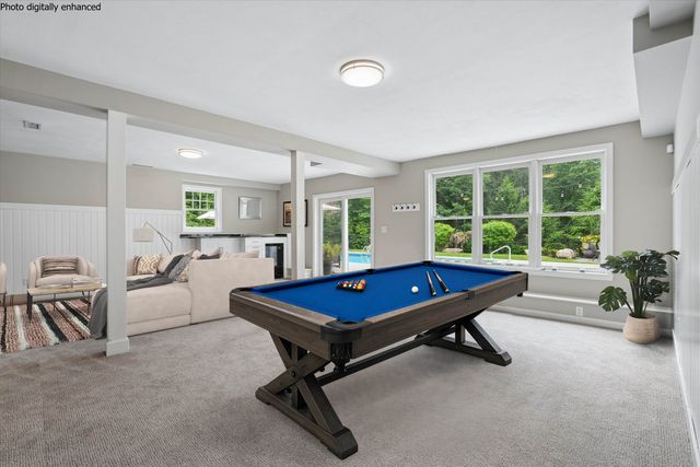 15 Strafford Lane, Bedford, NH 03110