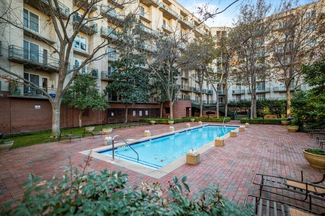 5055 Addison Circle 409, Addison, TX 75001