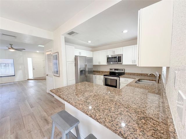 3460 COUNTRYSIDE BOULEVARD 60, Clearwater, FL 33761