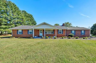 250 Taylors RD, Boones Mill, VA 24065