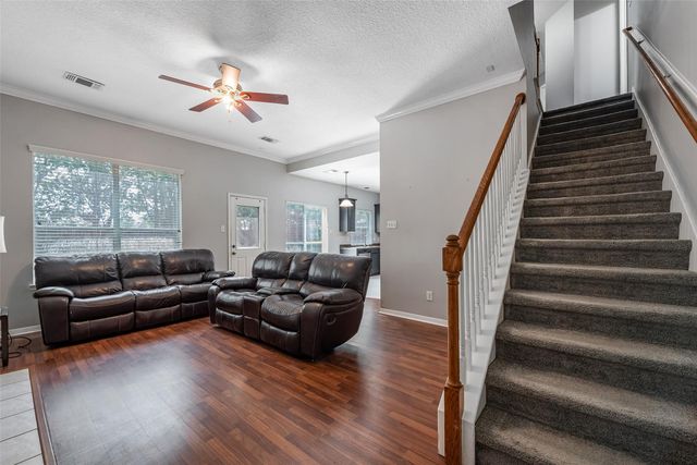 3306 Autumn Forest Drive, Pearland, TX 77584