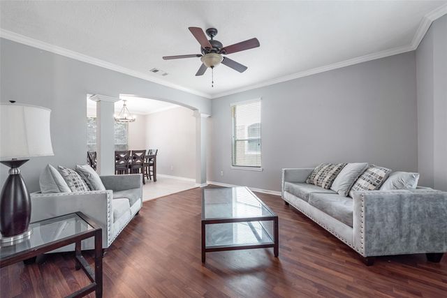 3306 Autumn Forest Drive, Pearland, TX 77584