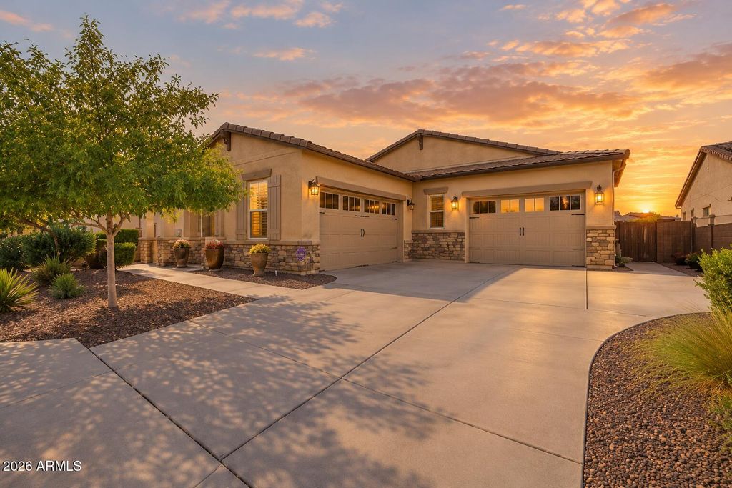 17232 W ECHO Lane, Waddell, AZ 85355 — exterior